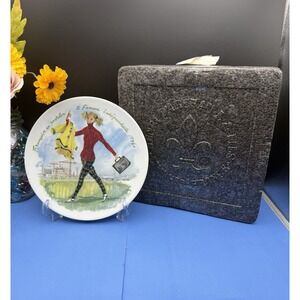 Vintage Limoges D'Arceau Les Femmes Du Siècle 1960 Porcelain Collector Plate